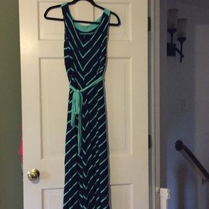 Liz Lange maternity dress size M